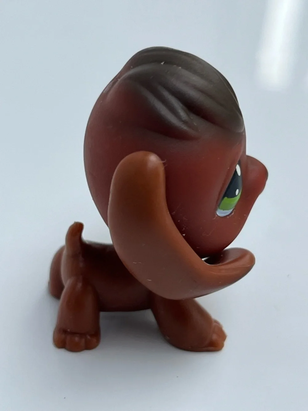 Littlest Pet Shop Beagle Dog#77 Hasbro 2004 with Green eyes